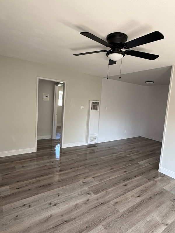 Building Photo - 1060 W 117th St Rental