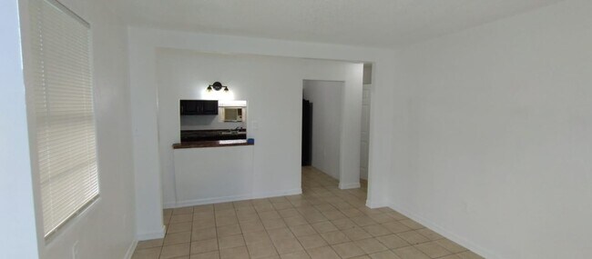 Photo - 3718 Avenue M 1/2