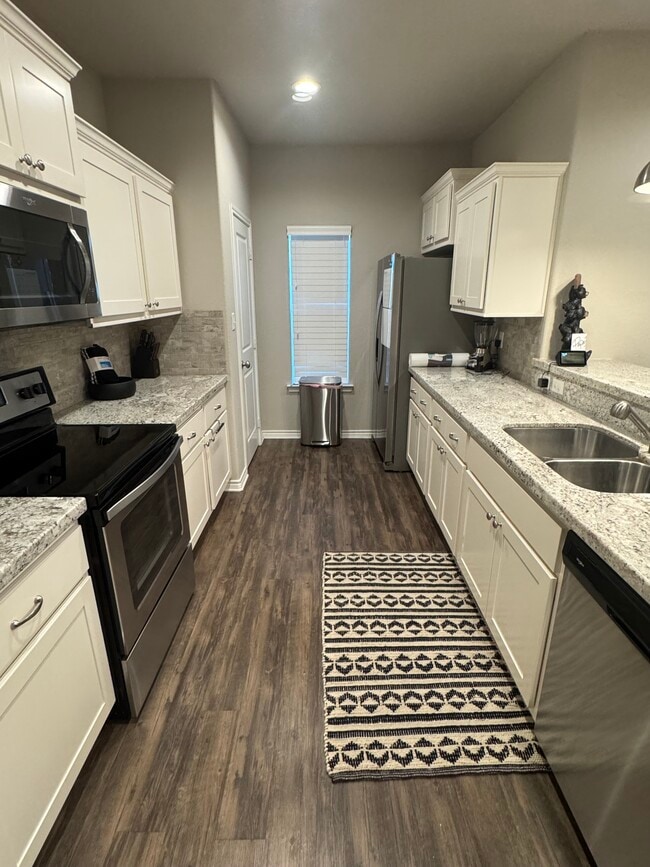 Photo - 2836 Papa Bear Dr