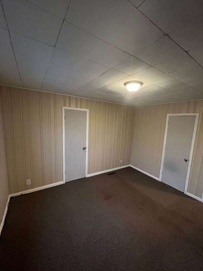 Photo - 614 E Streeter Ave Unit Apt 4