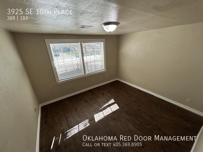 Photo - 3925 SE 10th Pl