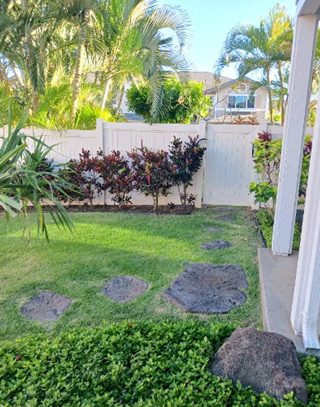 Photo - Immaculate 3Bedroom 2.5Bath Corner Unit - ... Unidad 93