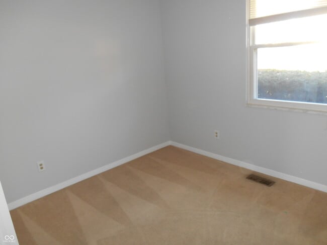 Photo - 5625 Lakeland Dr