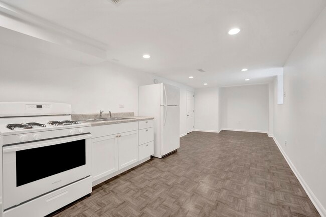 Photo - 5037 W Winona St Unidad G