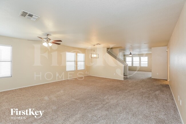21172 E Avenida Del Valle