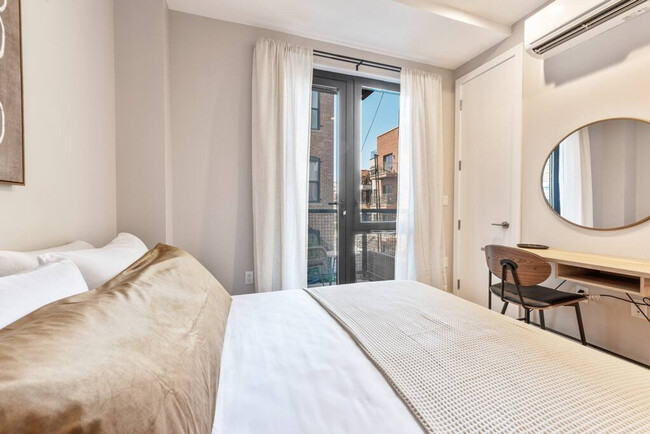 583 Lorimer St Unit SI ID1013673P