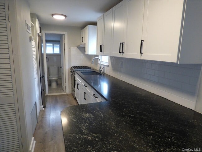 Photo - 9 Fredericks Rd