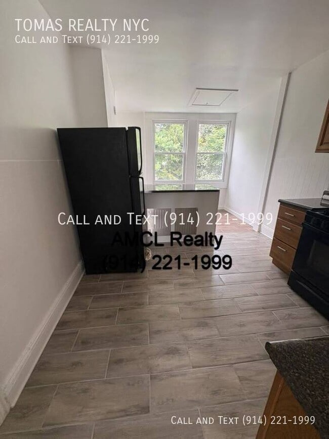 Photo - 143 Voss Ave Unidad 3