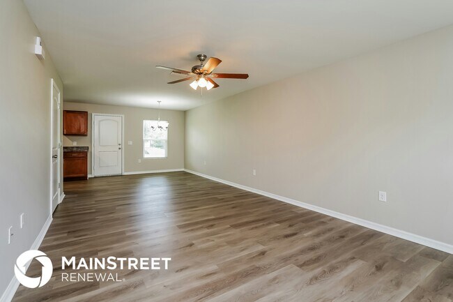 Photo - 3202 37th St W