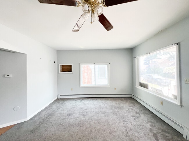 Photo - 14 Blackall Rd Unit 1