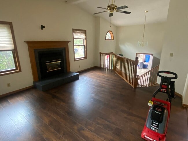 Photo - W1358 Prairie Pines Rd