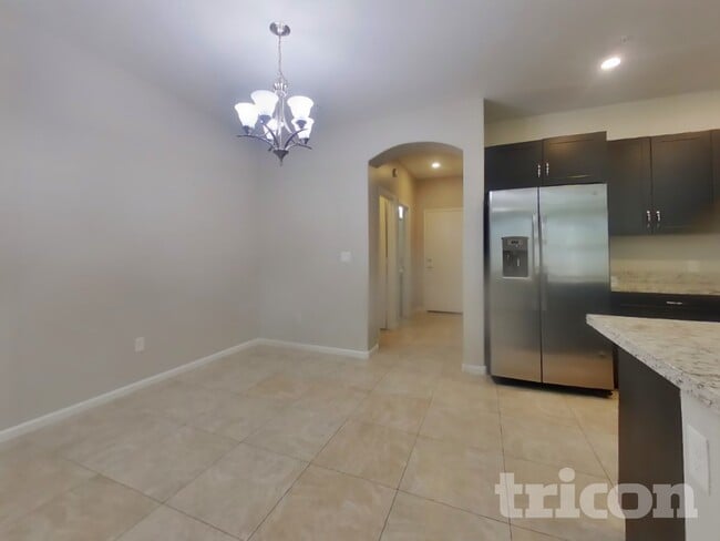 Photo - 12532 W Hummingbird Terrace