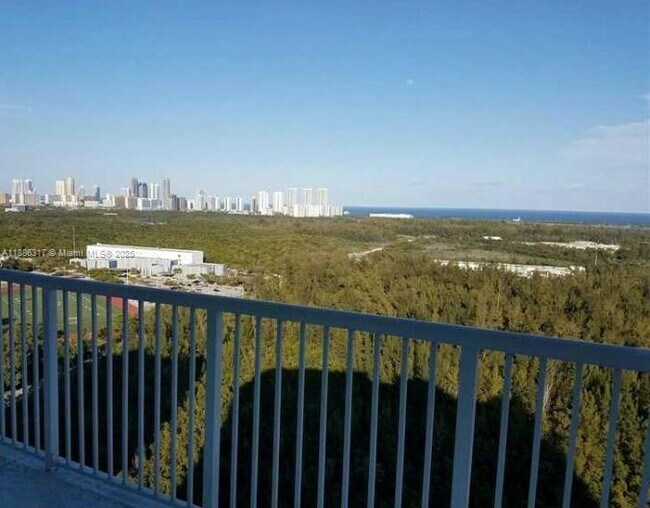 Photo - 14951 Royal Oaks Ln Unit 2202