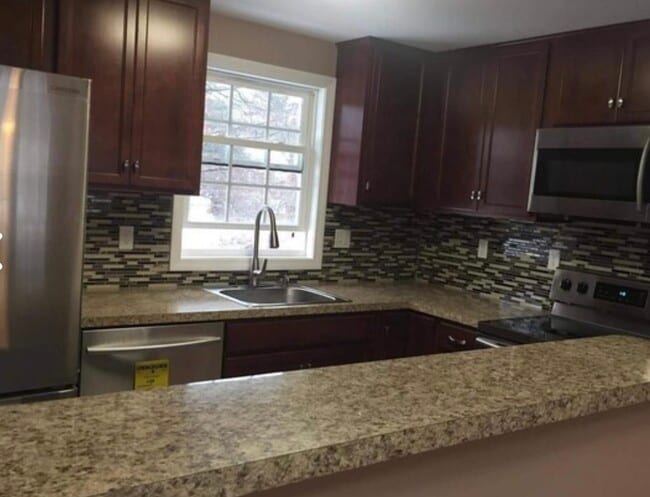 37 Grandview Dr Unit 37 D