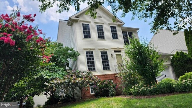 Building Photo - 43555 Hyland Hills St Rental