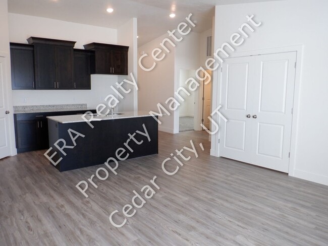 Photo - Move-in Bonus! - 3 bedroom - 2 Bath - Single Level Twin Home