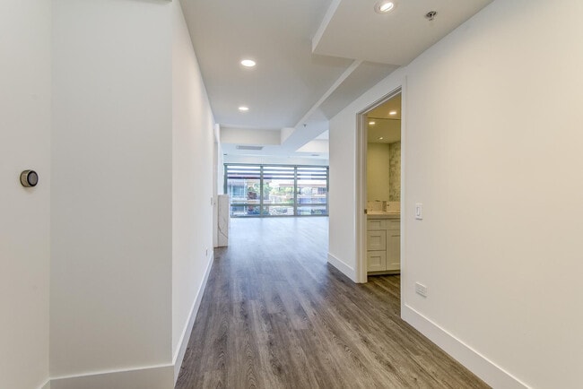 Photo - 7137 E Rancho Vista Dr Unit 7008