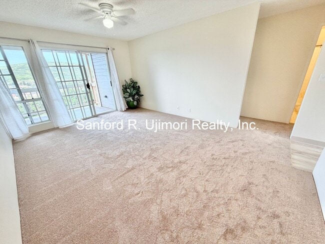 Photo - ham92115 Unit 1