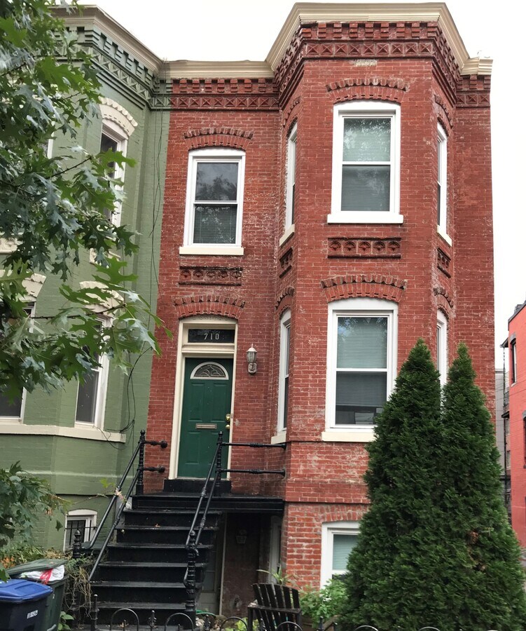 Photo - 710 7th St NE Townhome