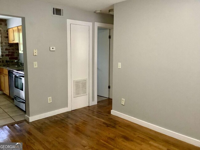 Photo - 561 Formwalt St SW Condo Unit 7