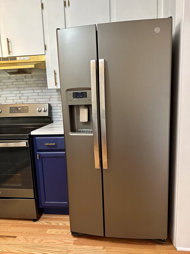 Photo - 5221 Greenbrook Dr