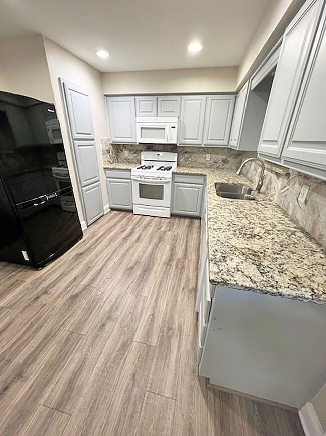 Photo - Great 4 Bdrm 2.5 Bath Home in Aubrey Tx