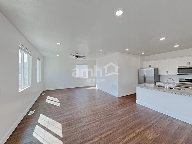 Photo - 5908 Verdigris Dr