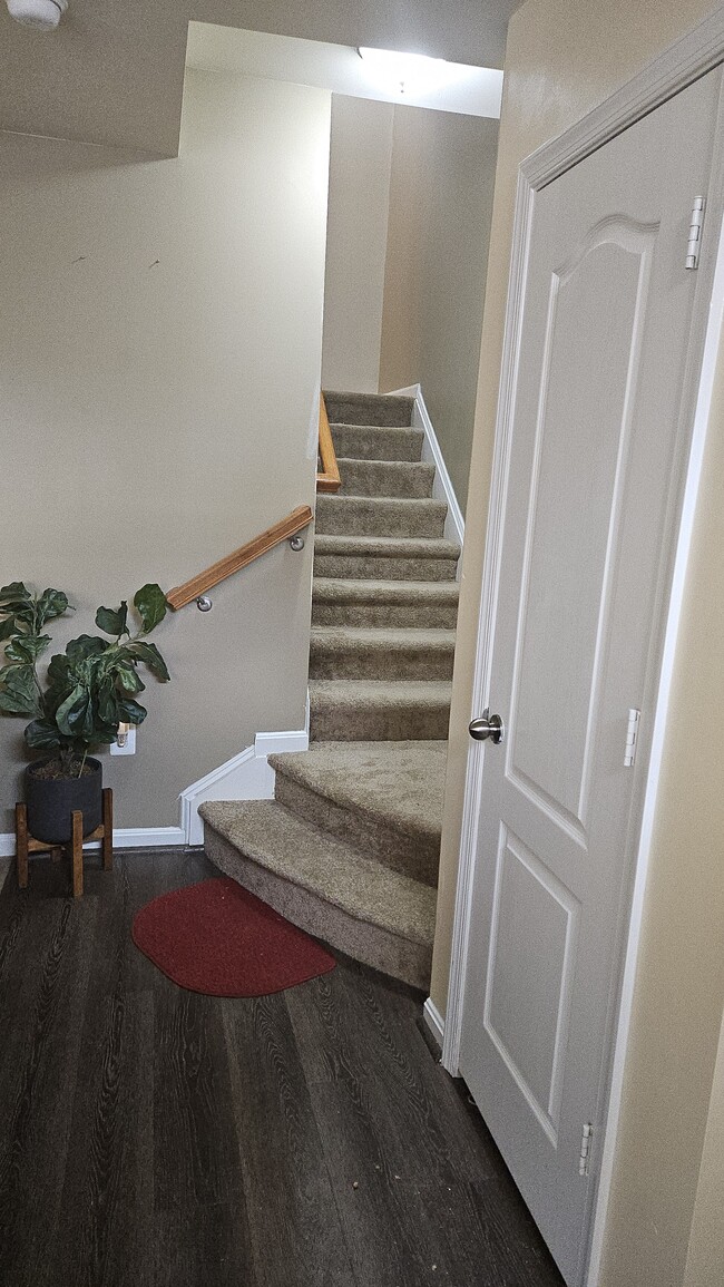 Photo - 9387 Rock Ripple Ln