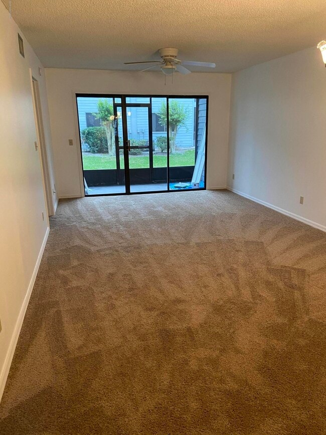Photo - 1735 Harrison St Unidad 133