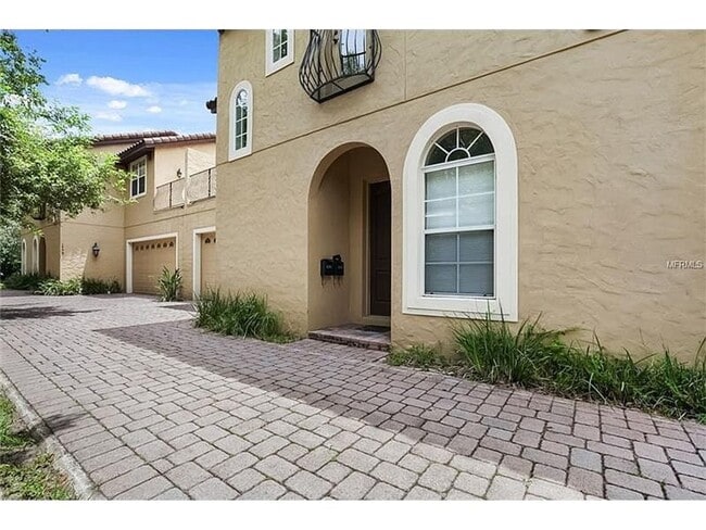 Photo - 1455 Catherine St