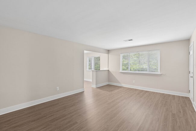 Knightsbridge Apartments