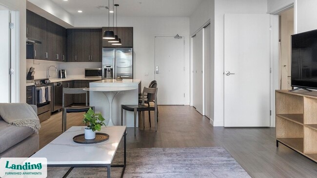 Photo - 20 S Stone Ave Unidad 205.1404697