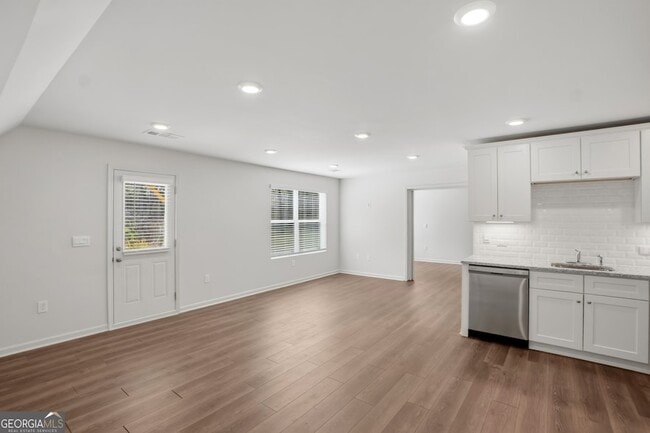 Photo - 428 Brookfield Dr