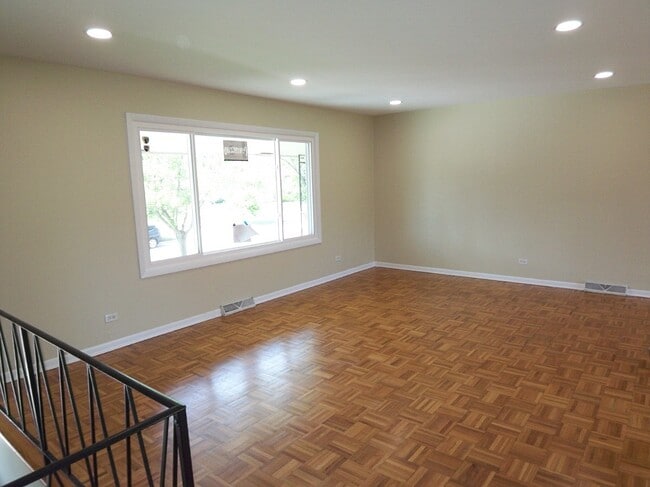 Photo - 3835 Winston Dr