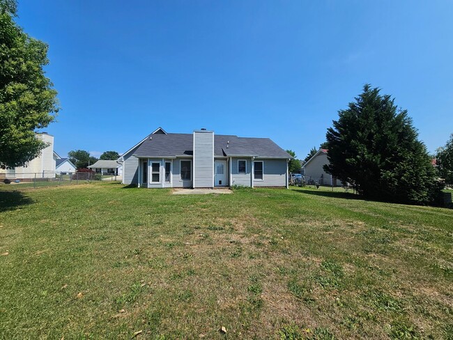 Photo - Three Bedroom With Large Bonus Room