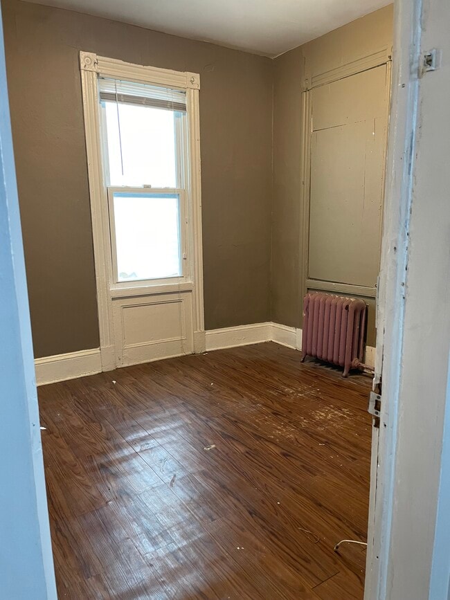 Photo - 123 Somerset St Unit apt 1