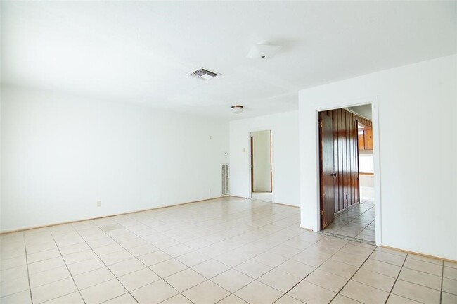 Photo - 4034 Osby Dr