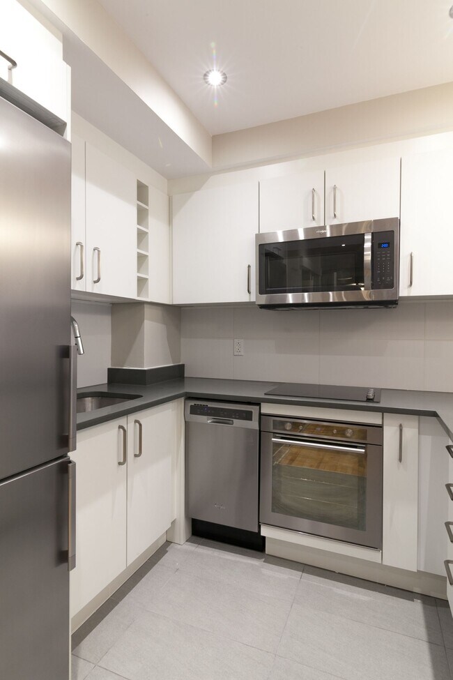 Photo - 3495 Rue de la Montagne Unité 110