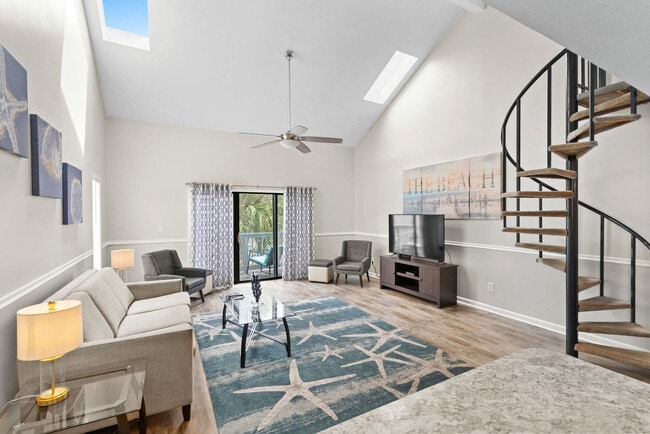 Photo - 1890 Colony Dr Unidad FL2-ID1381671P