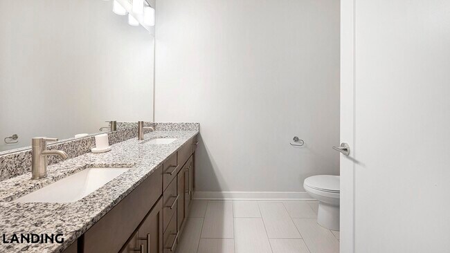 1801 Meridian St Unit 129
