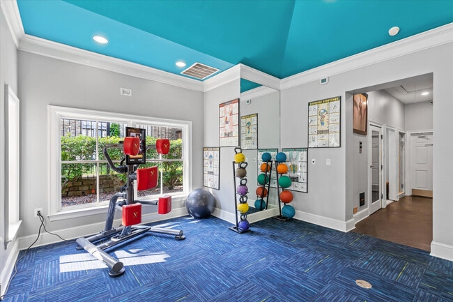 Madison at Melrose apartments — community photo