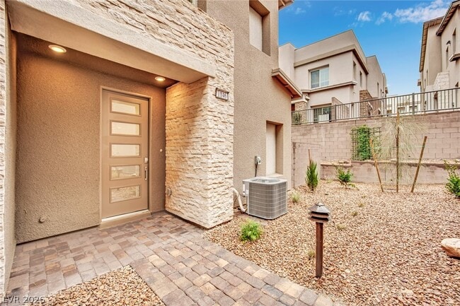 Photo - 600 N Carriage Hill Dr Unit 1146