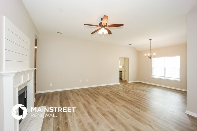 Photo - 5517 Jerome Rd House