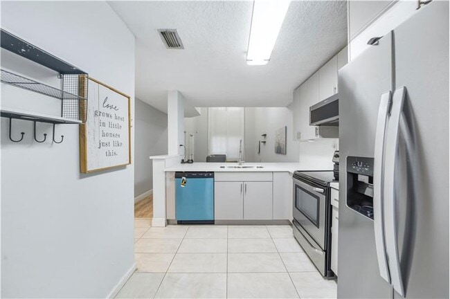 Photo - 214 City View Dr Unidad #214