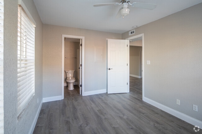Clayton Square Apartments