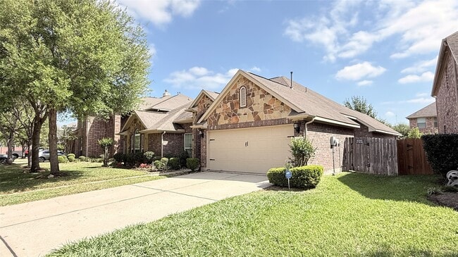Photo - 5623 Maverick Bend Lane