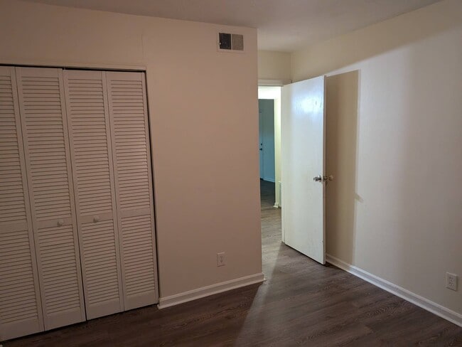 Photo - 3220 Fordhaven Rd
