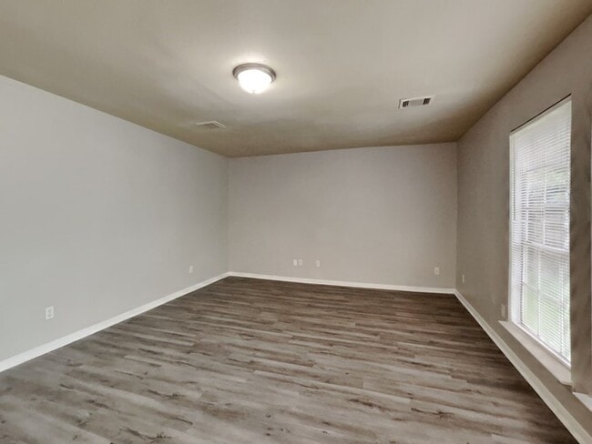 Photo - 25622 Oakridge Forest Ln