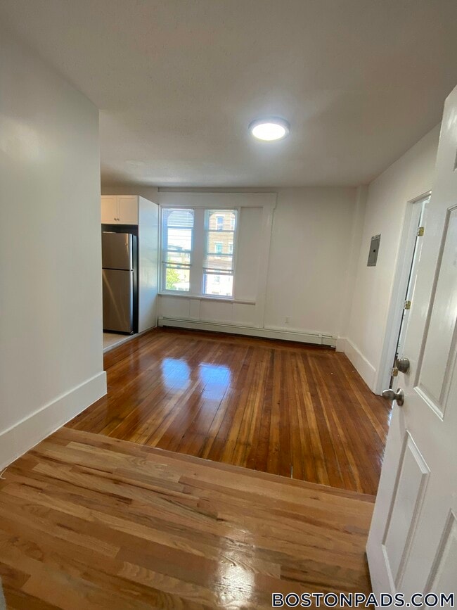 Photo - 7 Greenville St Unit 3