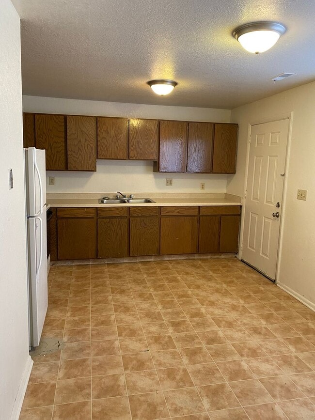 Photo - 439 S 200 E Unit 12